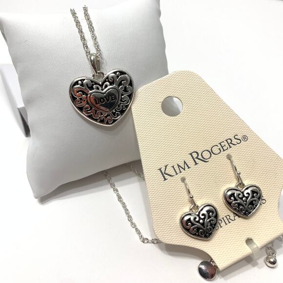 Kim Rogers Lovely Silvery Set Heart Earring and Necklace New No box Great Gift - Picture 7 of 8
